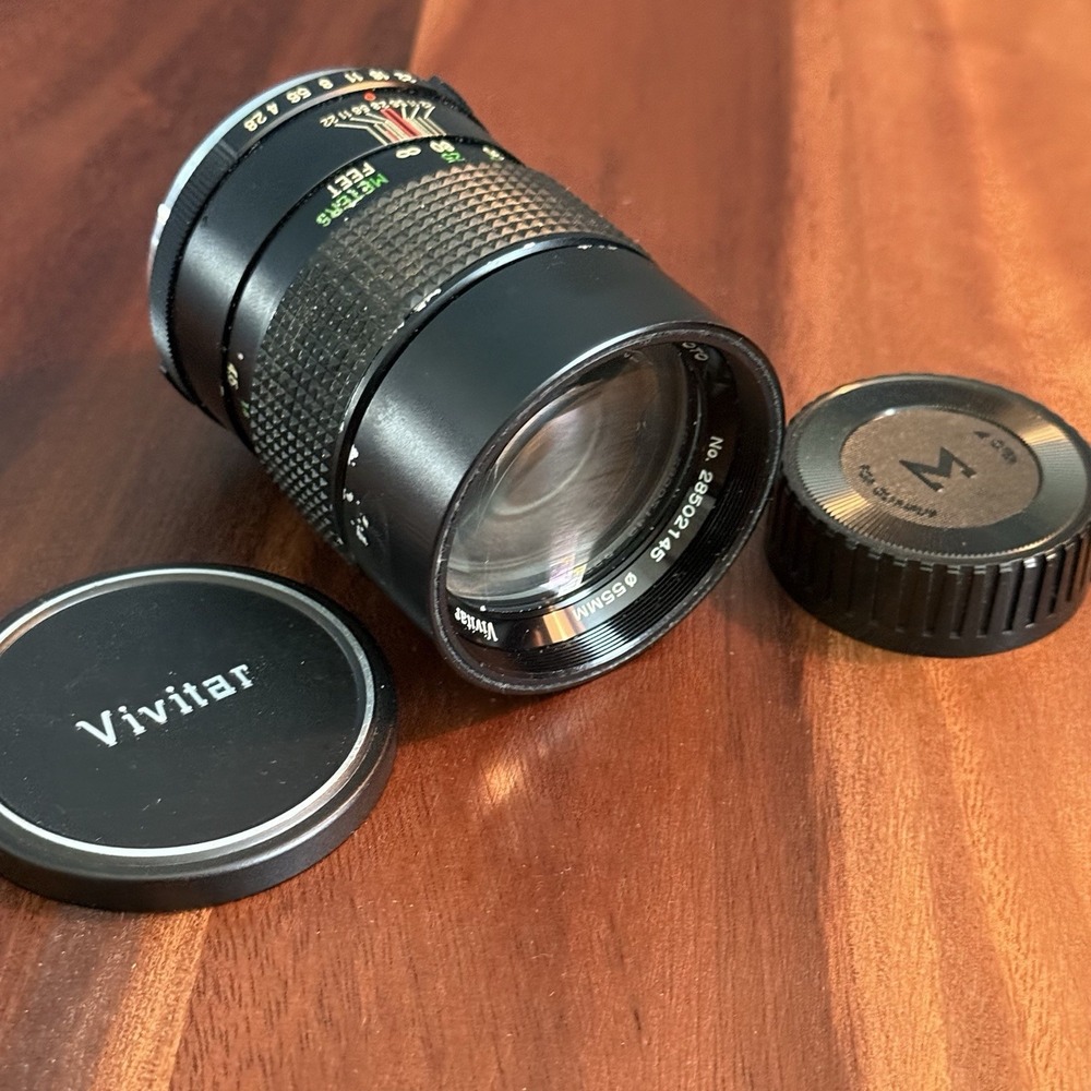 Vivitar 135mm f/2.8 Auto Telephoto Lens OM Mount Japan Manual Focus